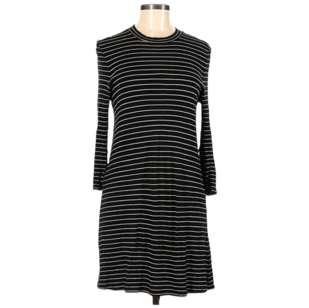 Revolve Amuse Society Dress Size M Black White Striped Long Sleeve Crew Neck